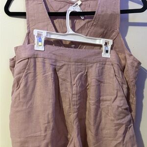 Pink set , pants / vets